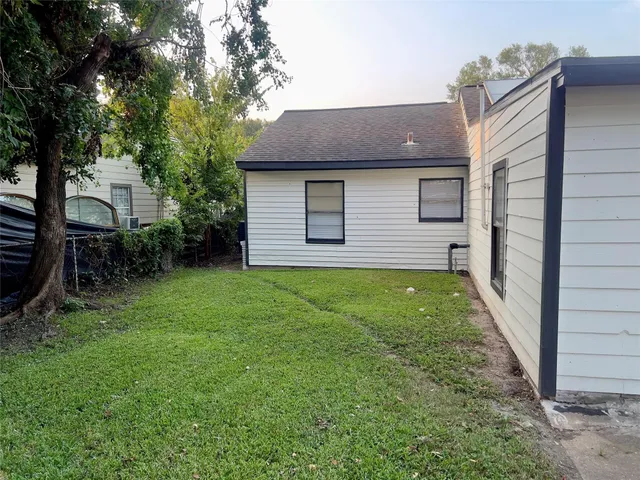 $230,000 | 7318 Thurow Street, Houston, TX 77087
