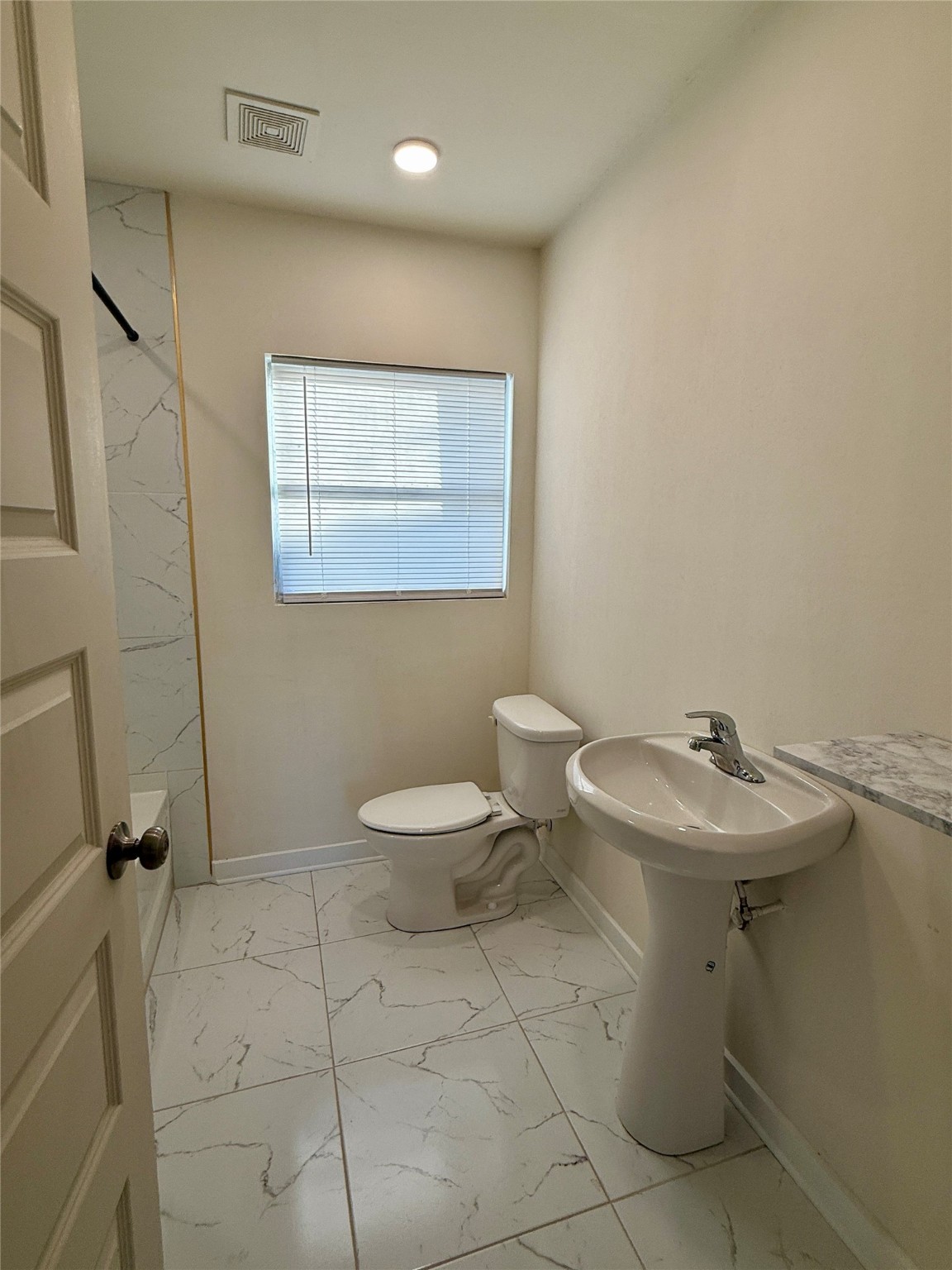 7318 Thurow Street Houston, TX 77087 - Photo 9 of 34