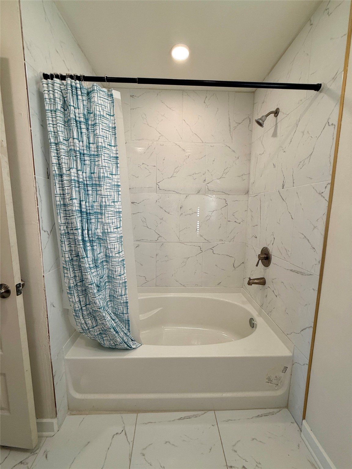 7318 Thurow Street Houston, TX 77087 - Photo 10 of 34