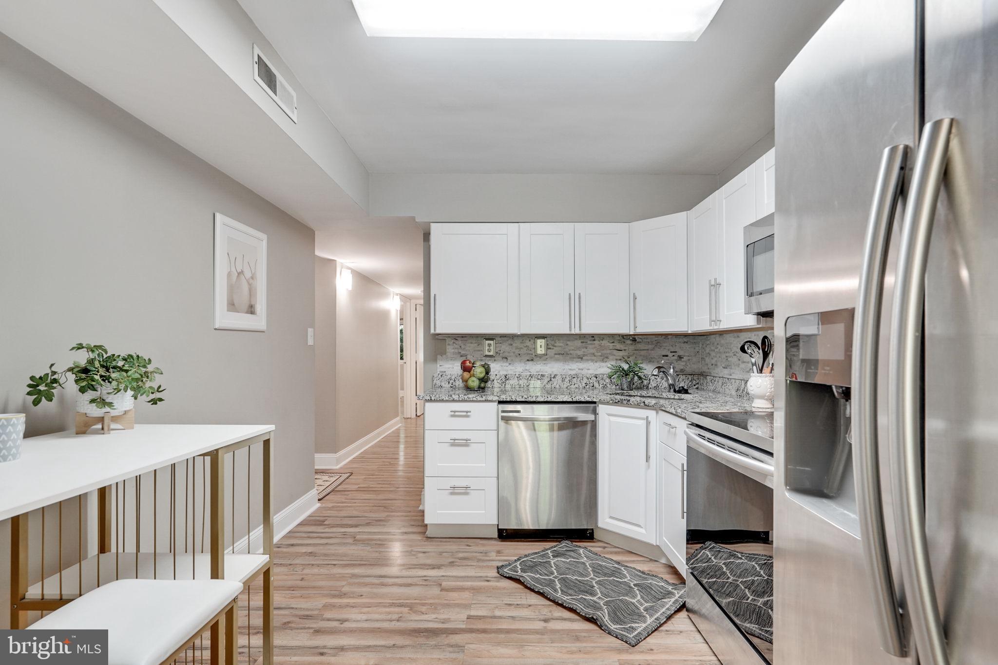 2210 Springwood Drive, Unit T7 Reston, VA 20191 - Photo 10 of 32 Open Kitchen