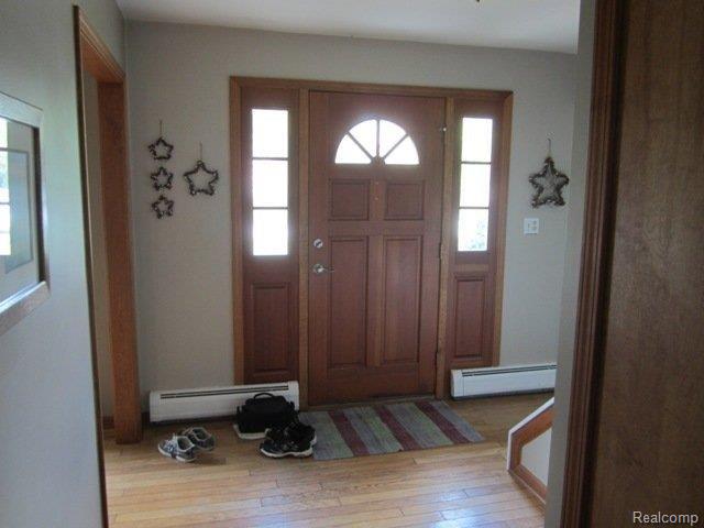 8241 Hampton Road Grosse Ile, MI 48138 - Photo 2 of 24 IMG_6877