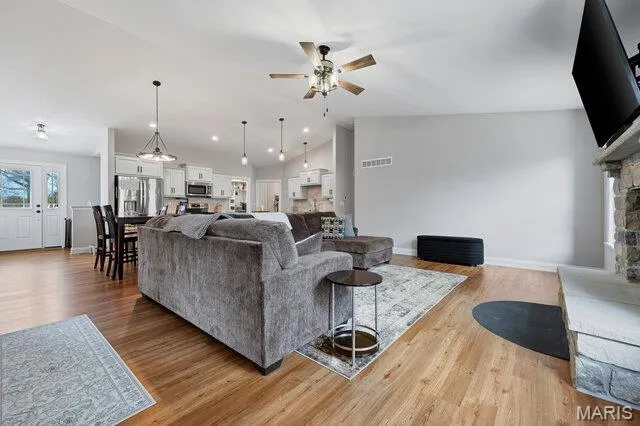 $474,900 | 21 Knollwood Court, Cottleville, MO 63304