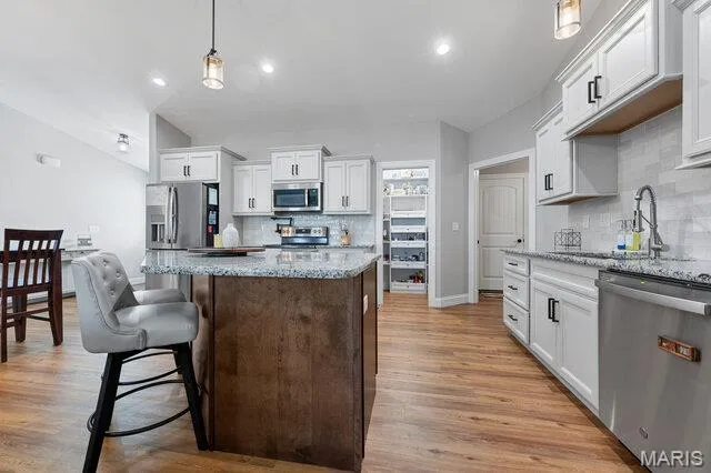 $474,900 | 21 Knollwood Court, Cottleville, MO 63304