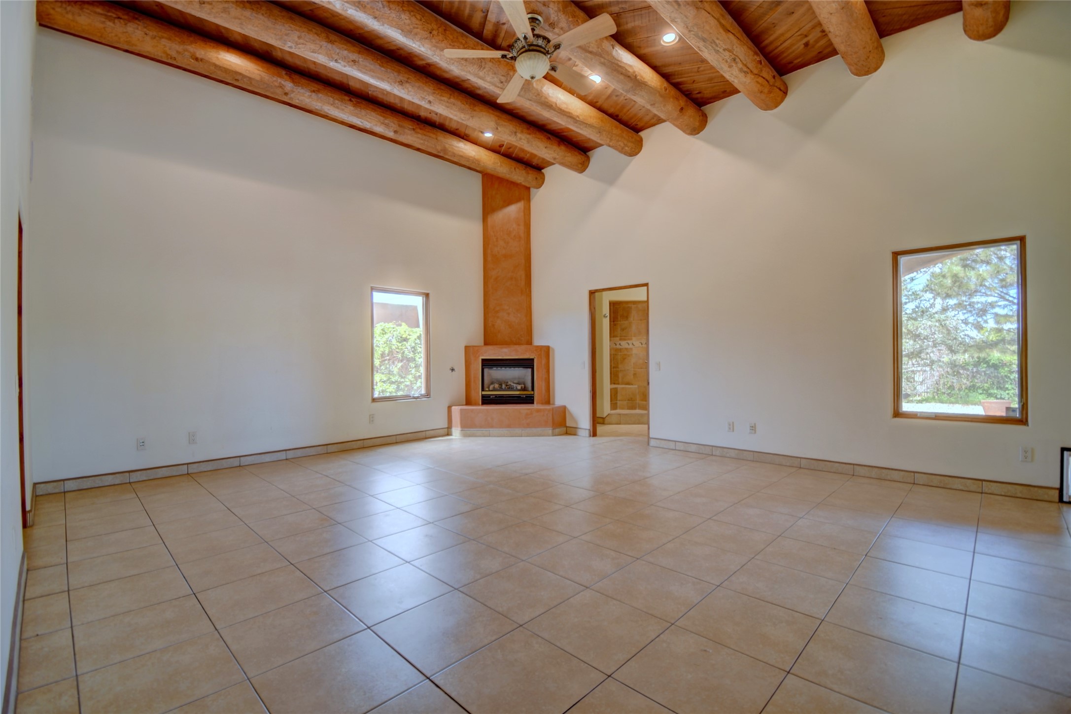 3038 Governor Lindsey Road Santa Fe, NM 87505 - Photo 19 of 37