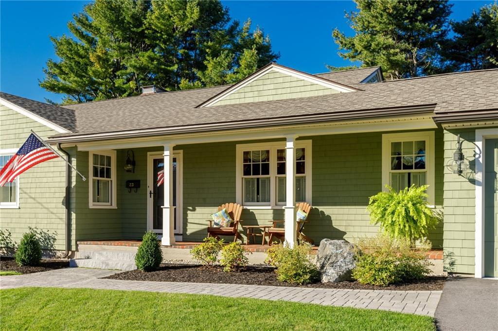 23 Whitney Road Falmouth, ME 04105 - Photo 2 of 21 Photo