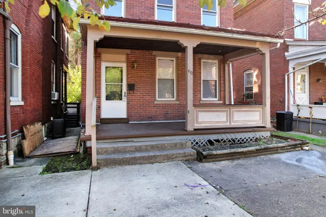 $195,000 | 410 Fayette Street, Cumberland, MD 21502