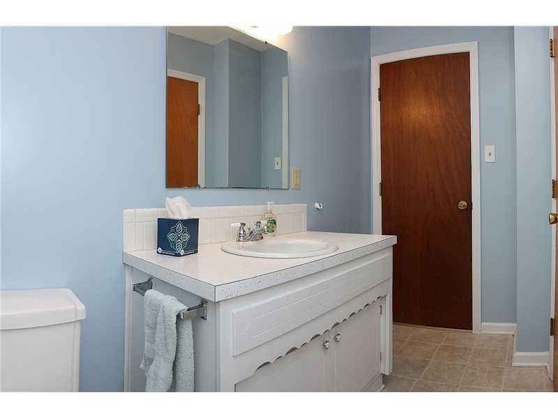 11908 River Road Carmel, IN 46033 - Photo 15 of 24 Gallery Image 15