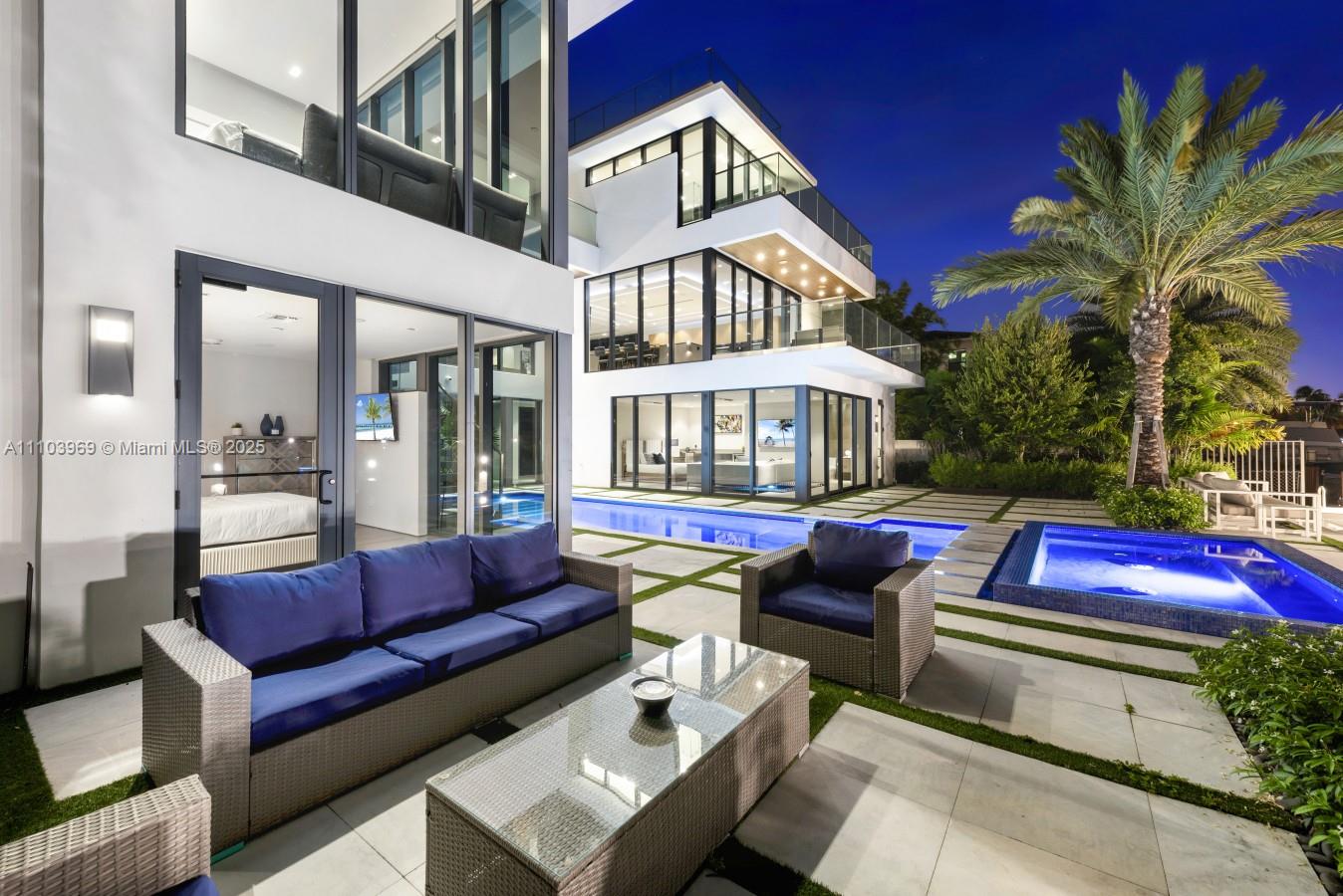 440 Mola Avenue Fort Lauderdale, FL 33301 - Photo 60 of 66 a outdoor living with furniture and a potted plant