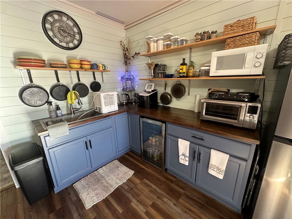 600 County Road 531, Unit 206 Centre, AL 35960 - Photo 29 of 36 a view of a kitchen with wooden floor