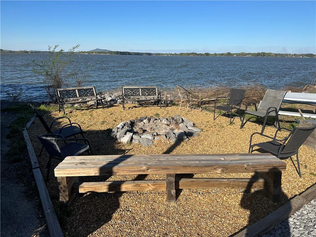 600 County Road 531, Unit 206 Centre, AL 35960 - Photo 8 of 36 a view of a patio