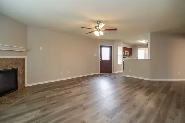 $1,990 | 16746 Warbler Drive, Conroe, TX 77385