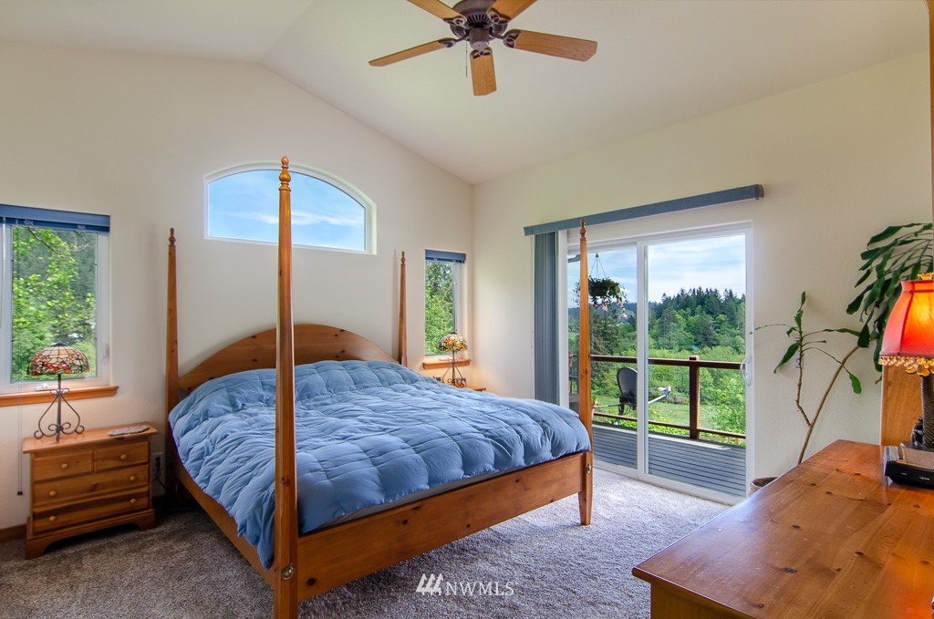 13760 Donnell Road Anacortes, WA 98221 - Photo 13 of 24