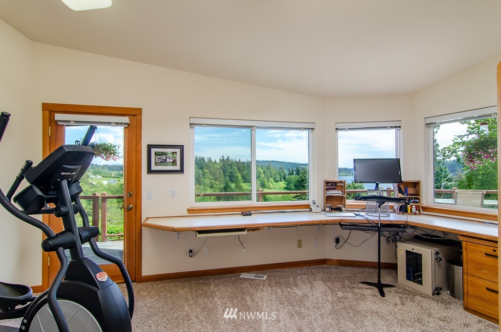 13760 Donnell Road Anacortes, WA 98221 - Photo 16 of 24