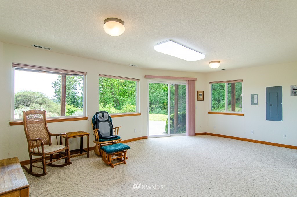 13760 Donnell Road Anacortes, WA 98221 - Photo 18 of 24