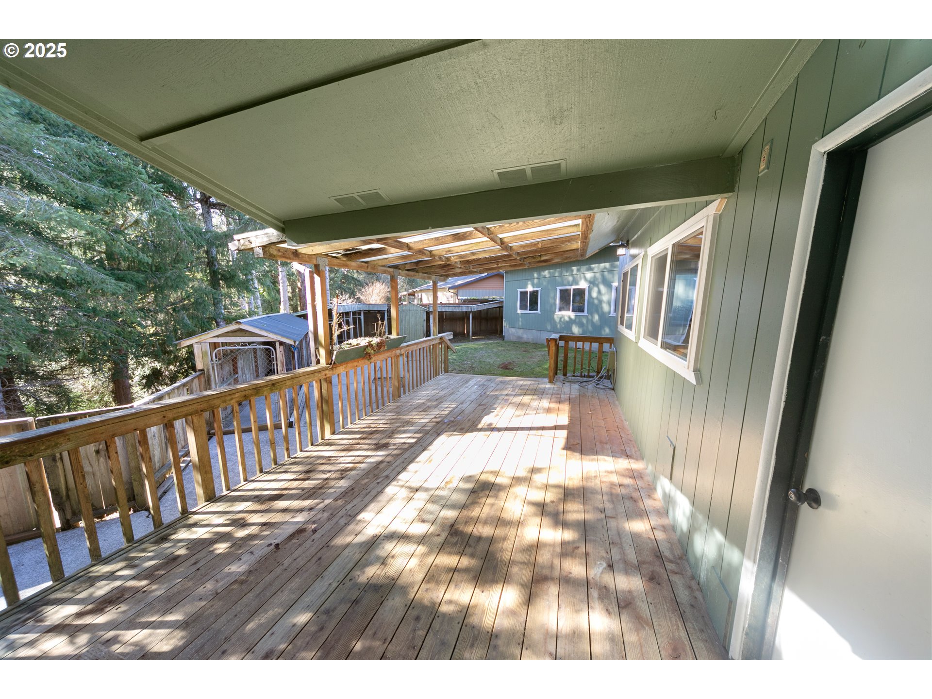 698 East Alder Place Reedsport, OR 97467 - Photo 16 of 39 Gallery Image 16