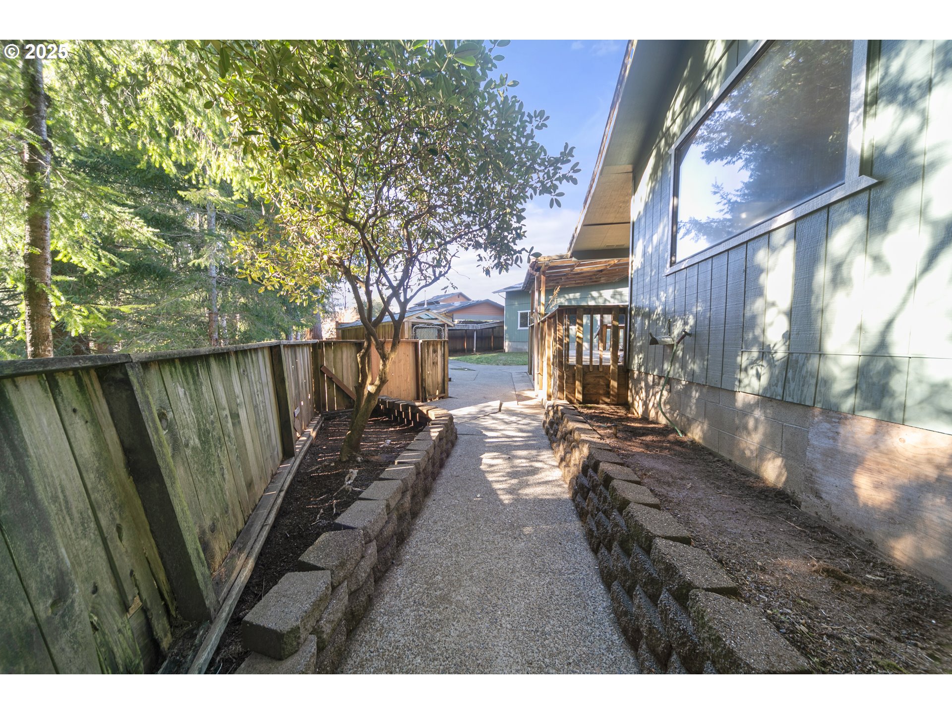 698 East Alder Place Reedsport, OR 97467 - Photo 24 of 39 Backyard