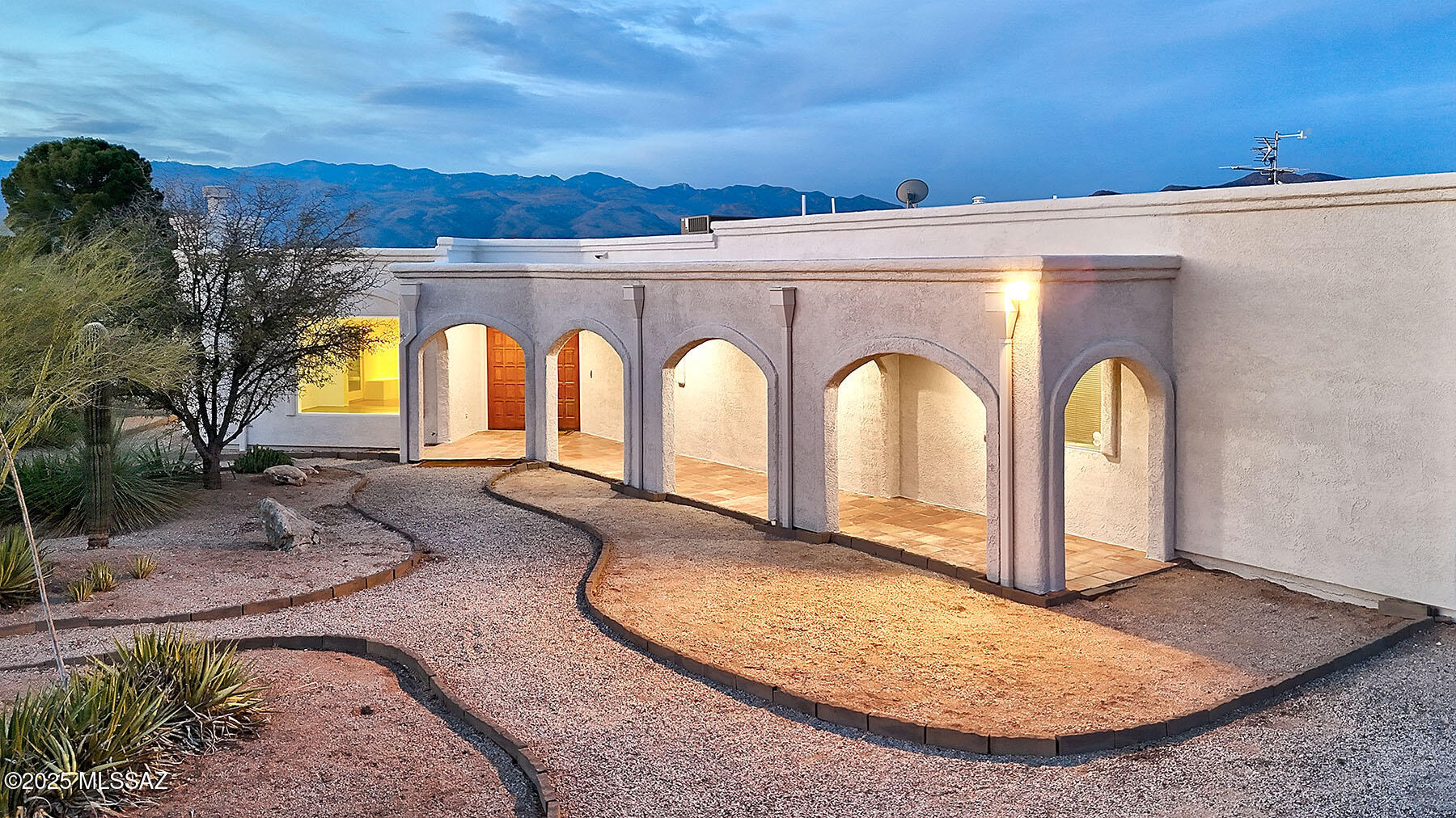 972 North Rancho Del Jefe Loop Tucson, AZ 85748 - Photo 3 of 42 DJI_0190_DA