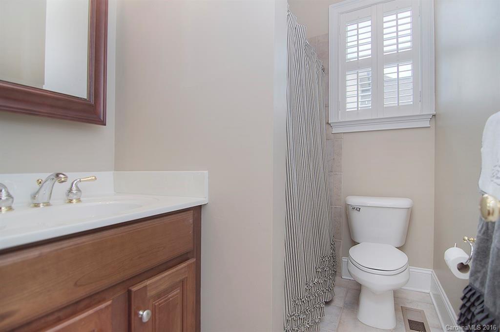 322 Hemmingway Lane Fort Mill, SC 29708 - Photo 14 of 24 Gallery Image 14