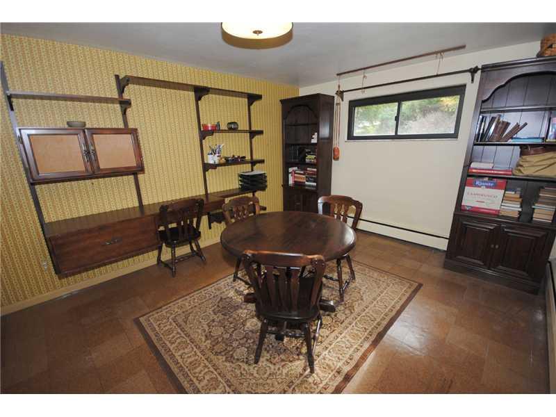 1015 Varner Road Whitehall, PA 15227 - Photo 15 of 18 Studio/Study/Office.