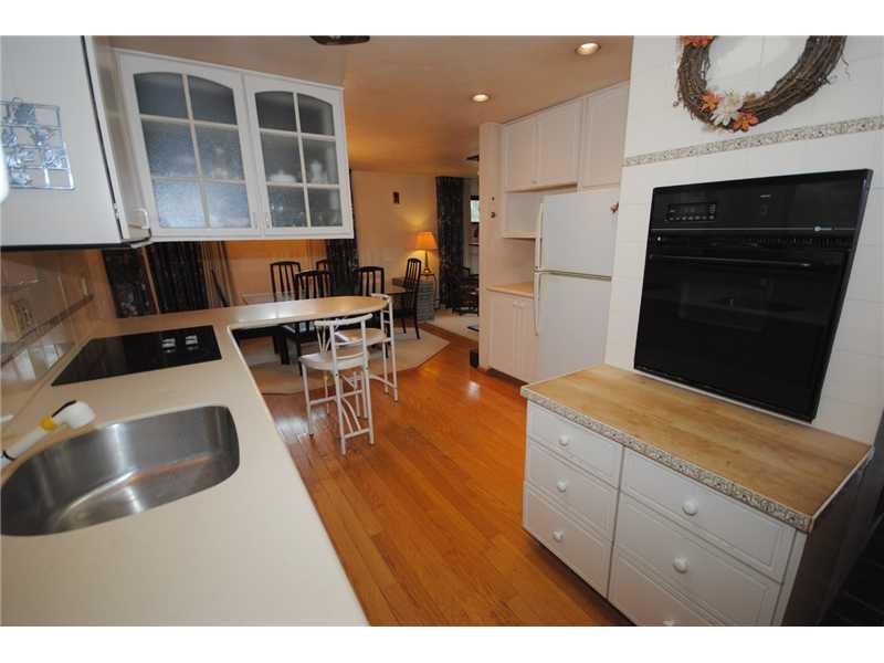 1015 Varner Road Whitehall, PA 15227 - Photo 8 of 18 Kitchen.