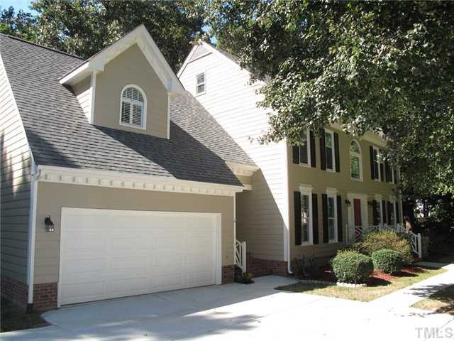 2529 Harptree Court Raleigh, NC 27613 - Photo 1 of 17 Exterior Front