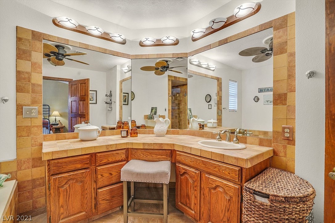 529 East Fairway Road Henderson, NV 89015 - Photo 20 of 35 Gallery Image 20