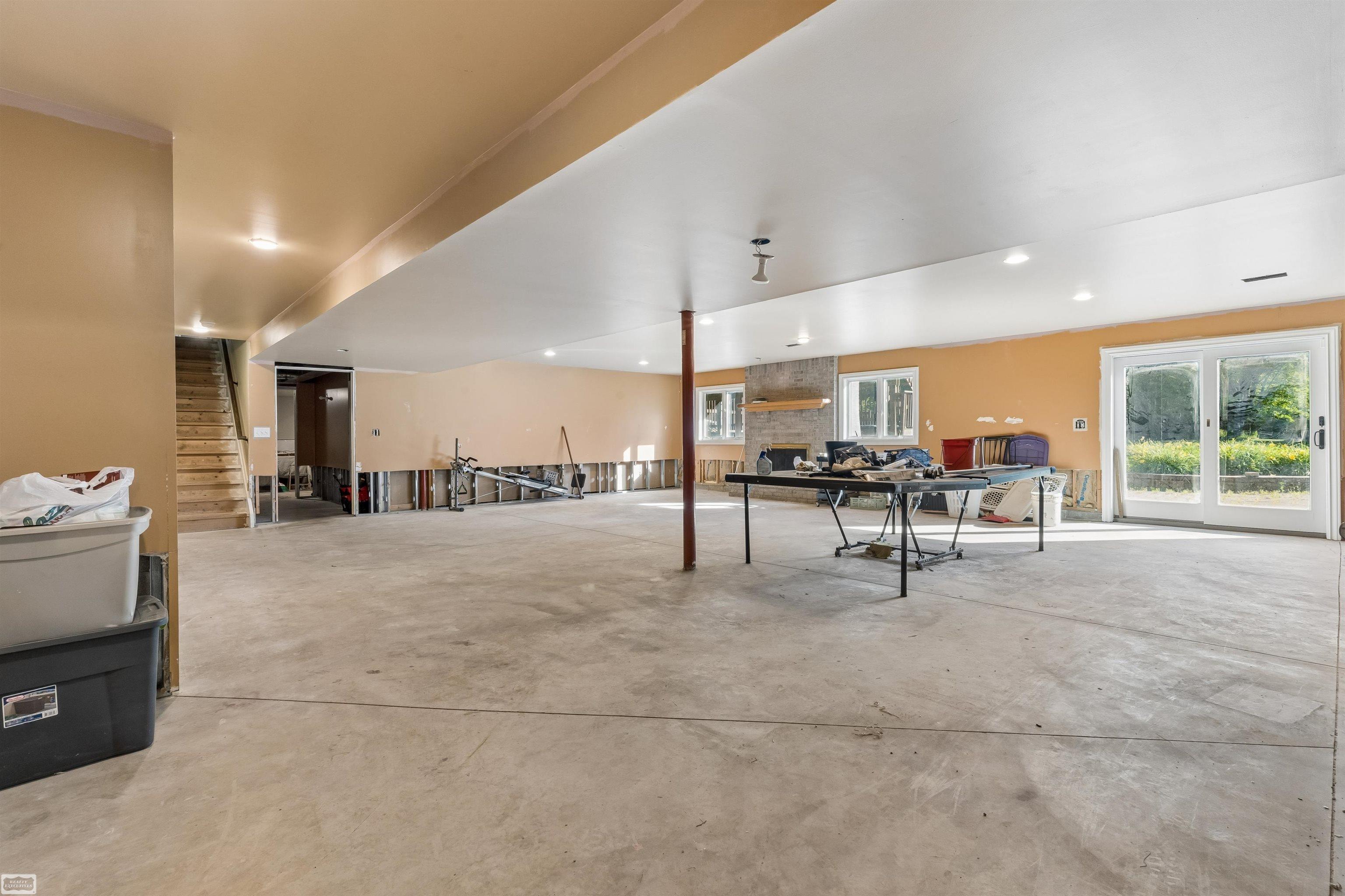 1902 Bauman Road Columbus, MI 48063 - Photo 35 of 50