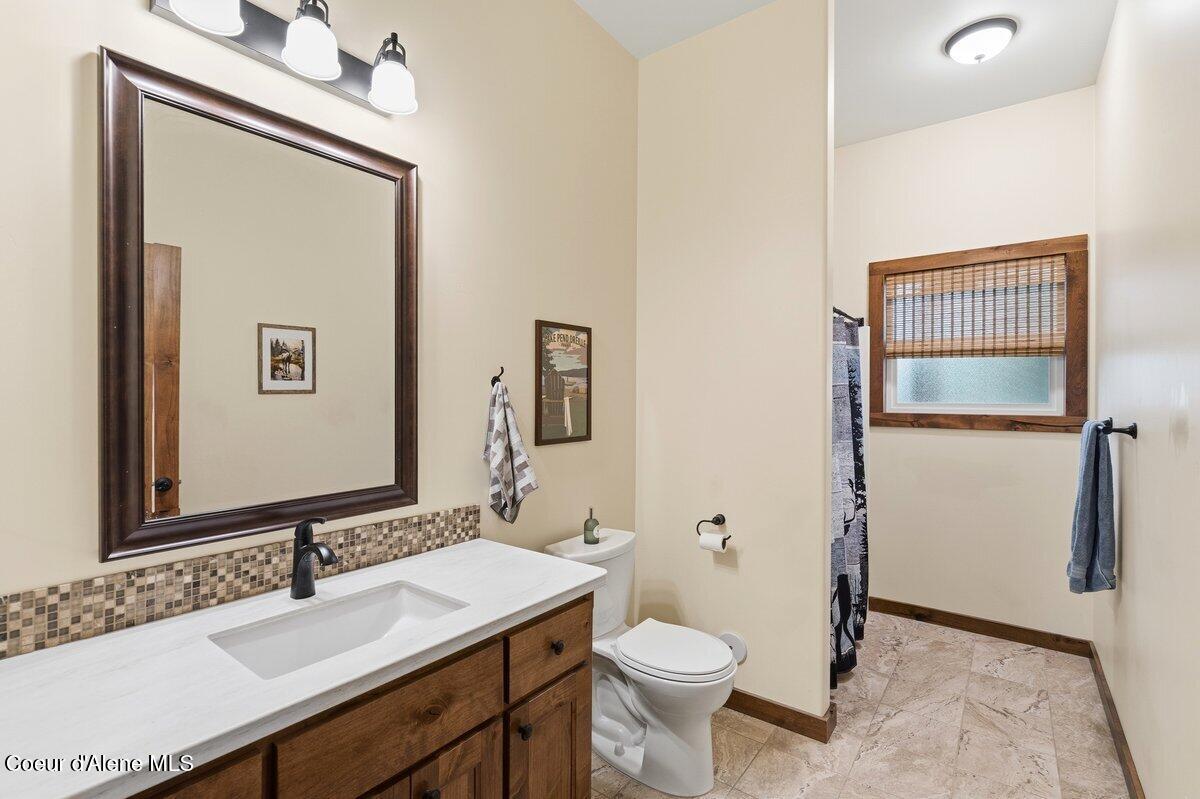 175 Hanaford Road Blanchard, ID 83804 - Photo 28 of 53 Full Bath