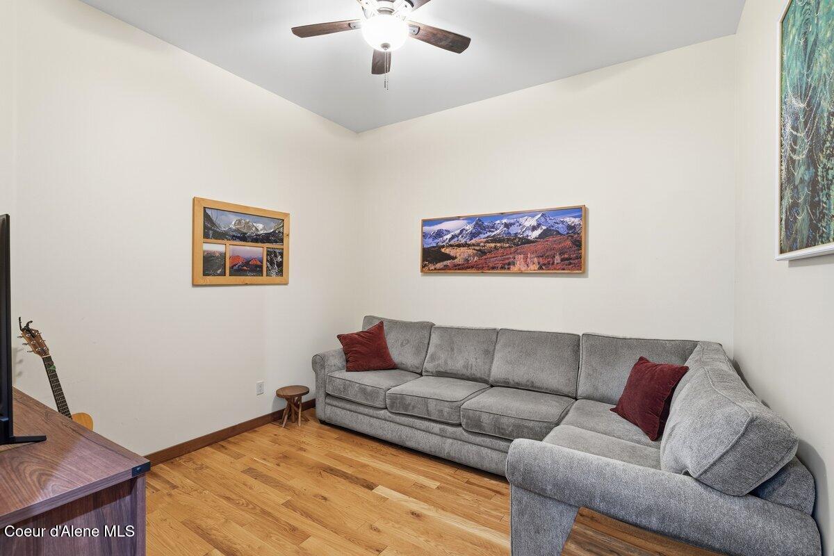 175 Hanaford Road Blanchard, ID 83804 - Photo 32 of 53 Family Room