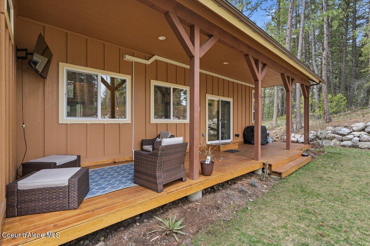 175 Hanaford Road Blanchard, ID 83804 - Photo 35 of 53 Deck 2