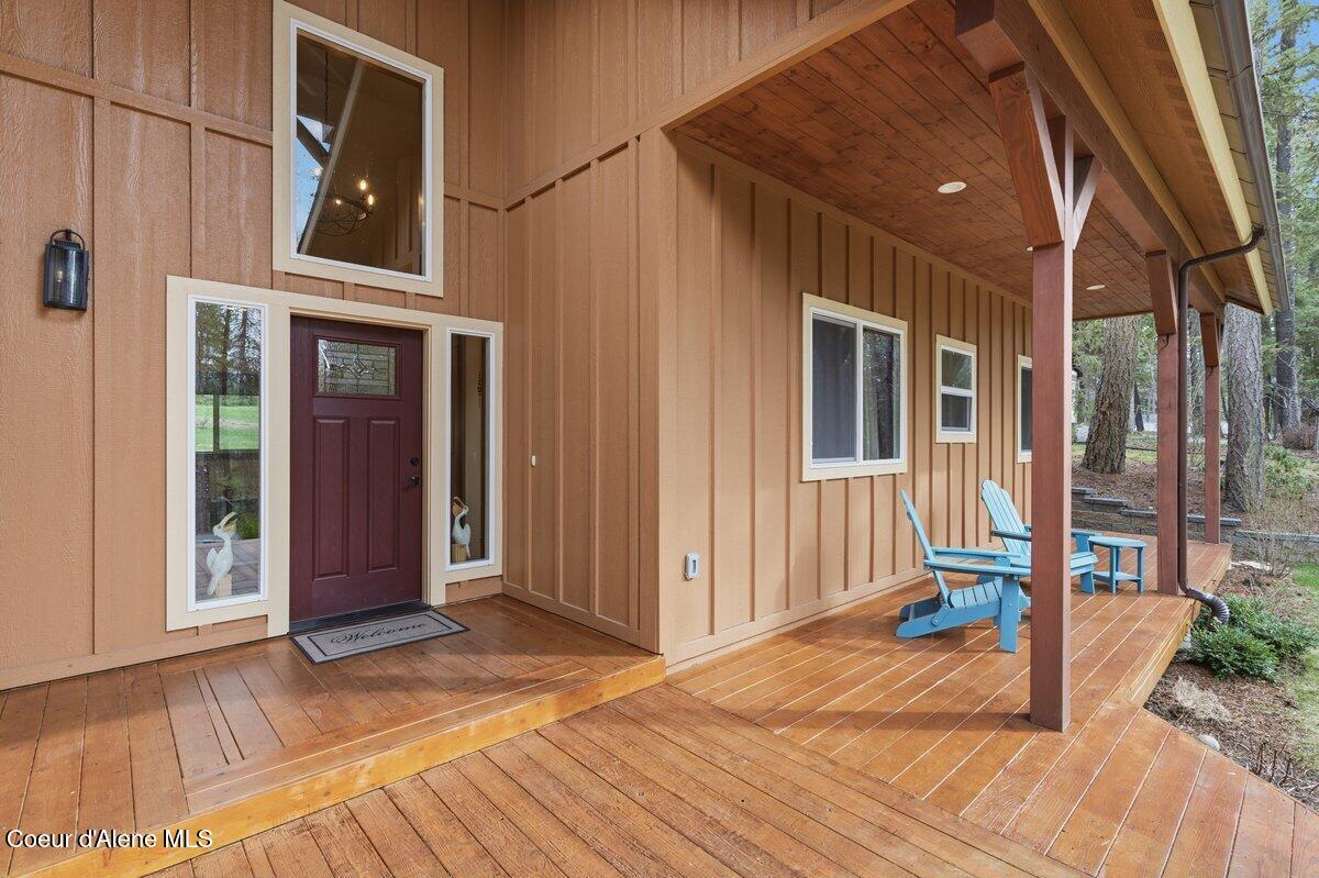 175 Hanaford Road Blanchard, ID 83804 - Photo 7 of 53 Front Entrance