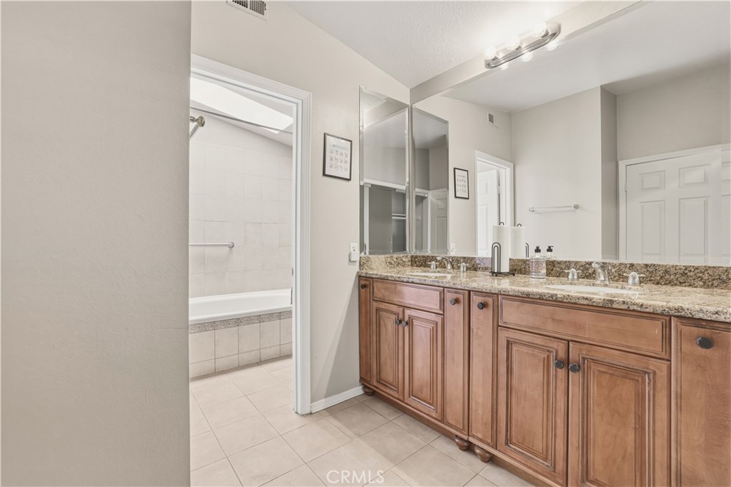 11841 Laughton Way Porter Ranch, CA 91326 - Photo 31 of 44