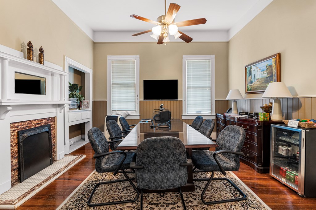 308 East 10th Street Columbus, GA 31901 - Photo 6 of 19