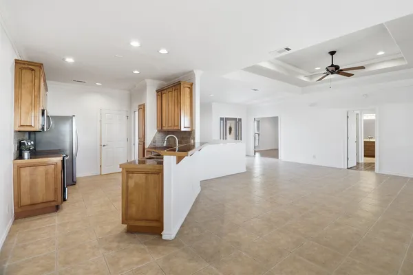 $360,000 | 127 Turkey Run, Meadowlakes, TX 78654