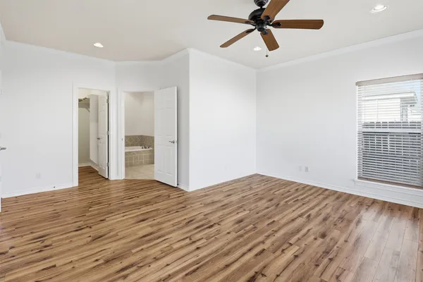 $360,000 | 127 Turkey Run, Meadowlakes, TX 78654