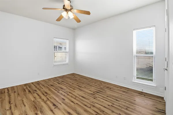 $360,000 | 127 Turkey Run, Meadowlakes, TX 78654