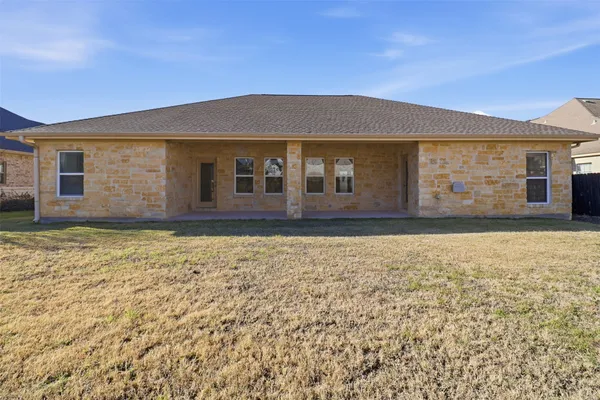$360,000 | 127 Turkey Run, Meadowlakes, TX 78654