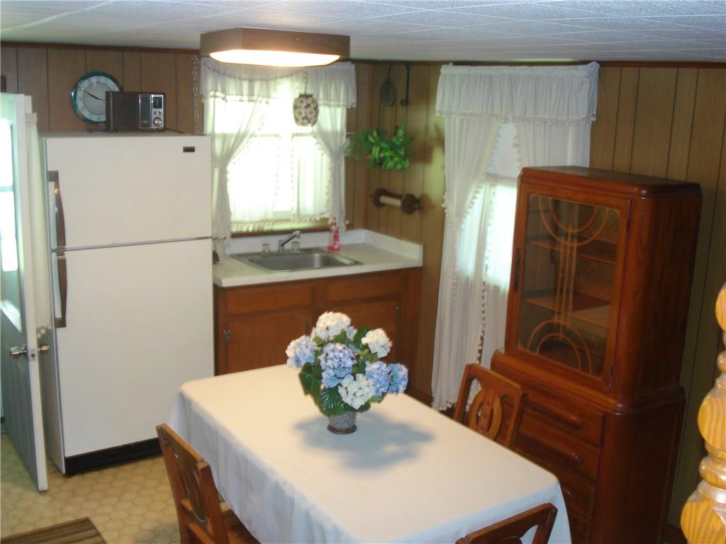 268 Perryopolis Perryopolis, PA 15473 - Photo 10 of 16