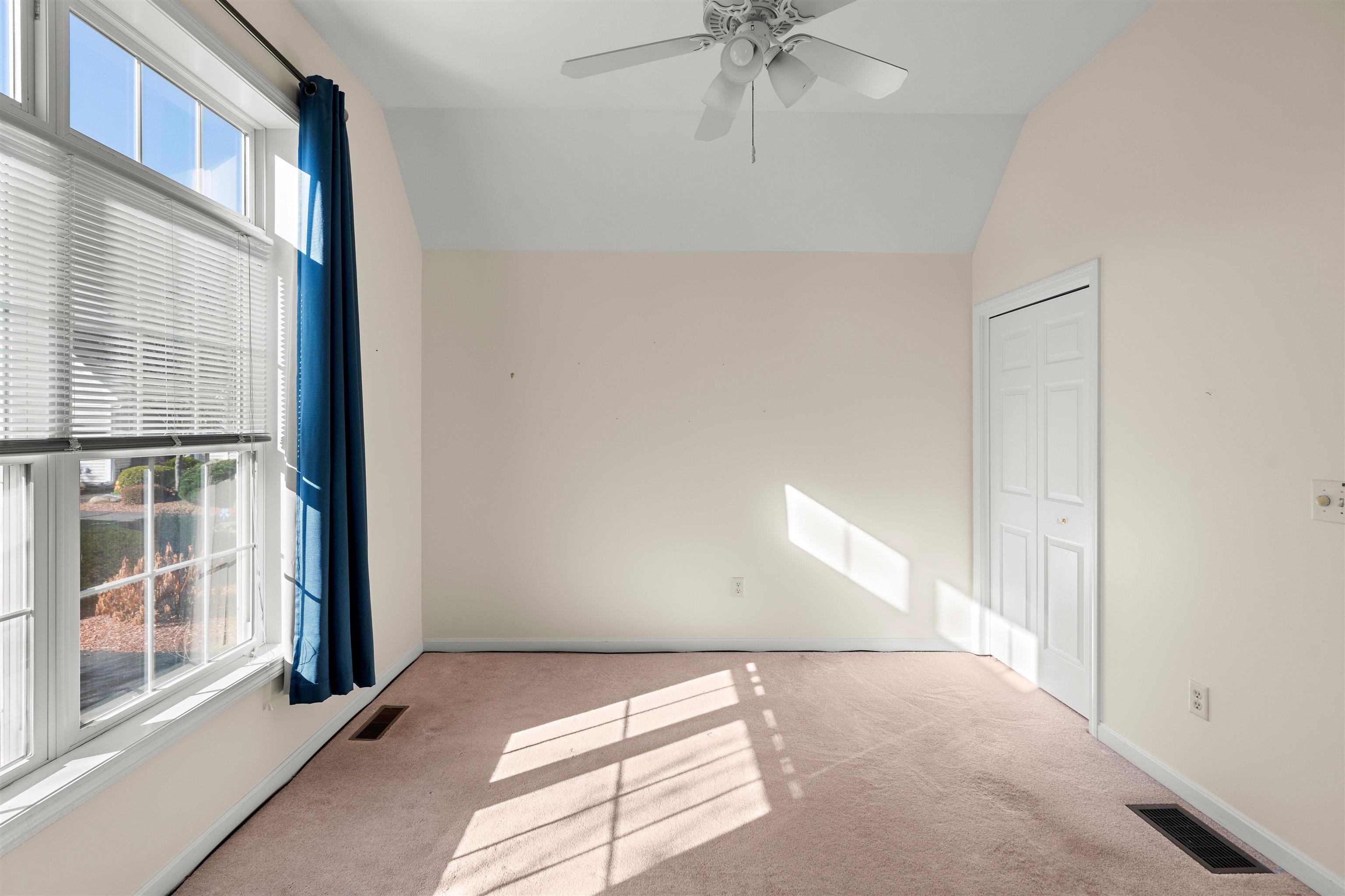 16 Pullman Drive Hollis, NH 03049 - Photo 15 of 39