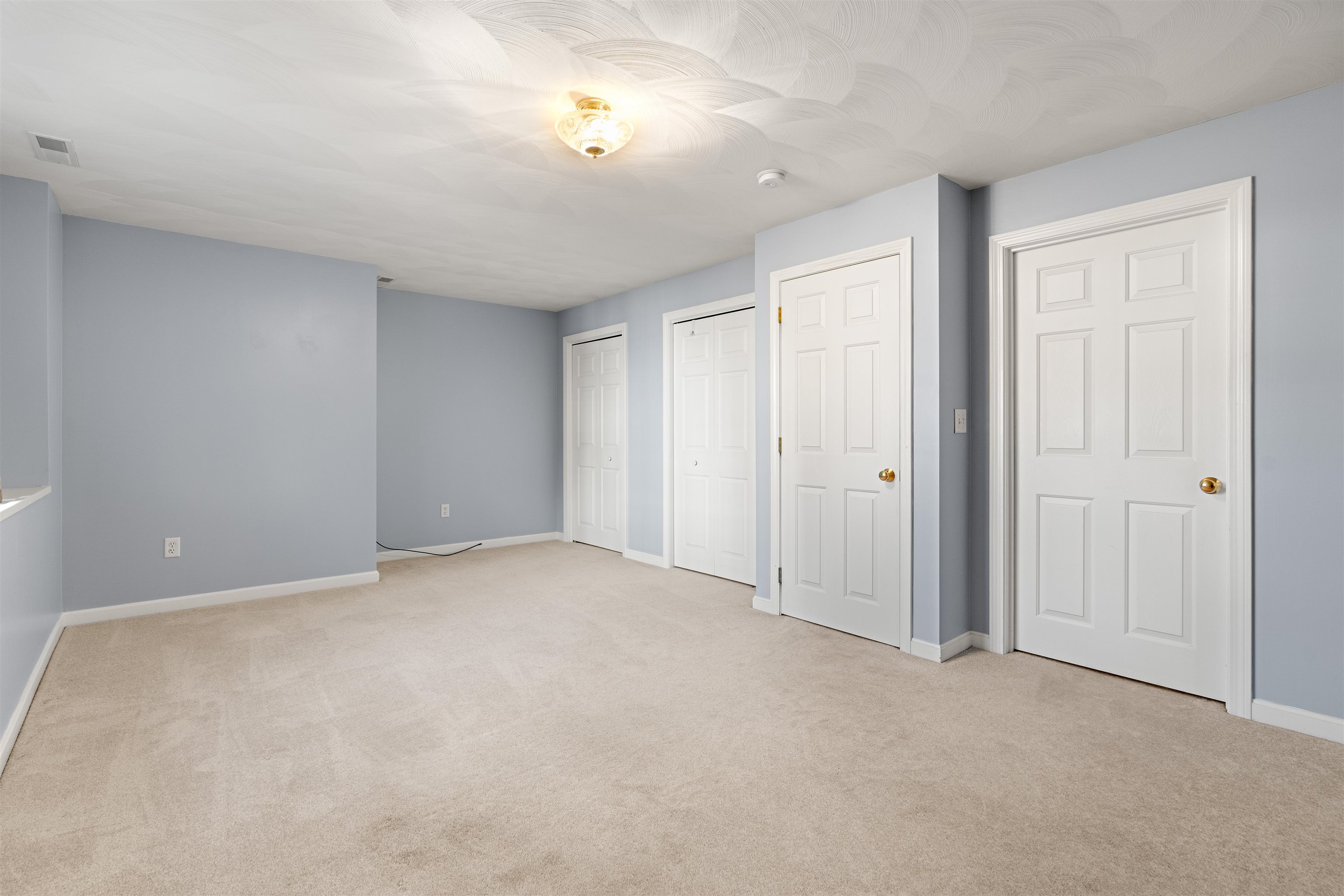 16 Pullman Drive Hollis, NH 03049 - Photo 22 of 39