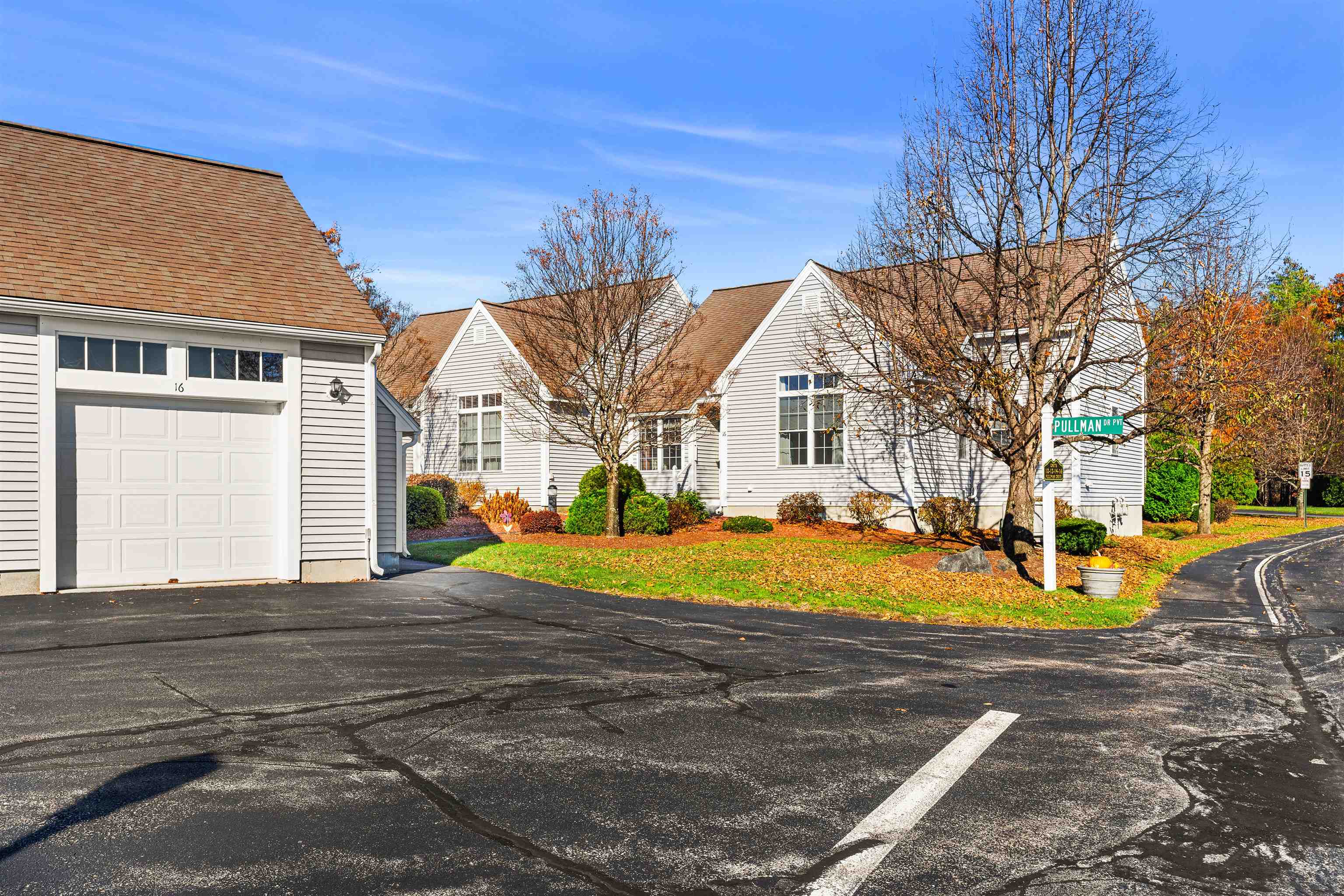 16 Pullman Drive Hollis, NH 03049 - Photo 31 of 39