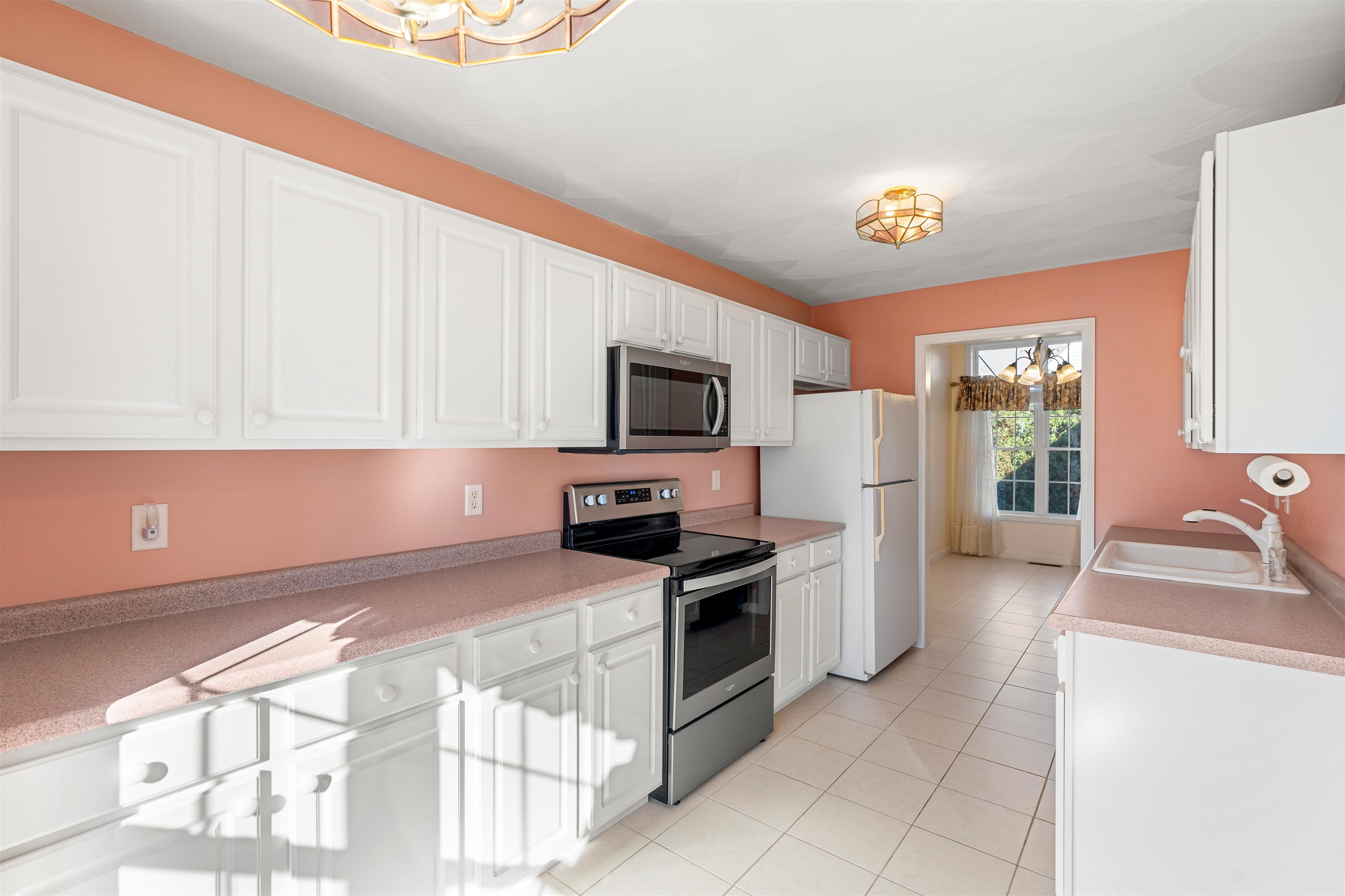 16 Pullman Drive Hollis, NH 03049 - Photo 35 of 39