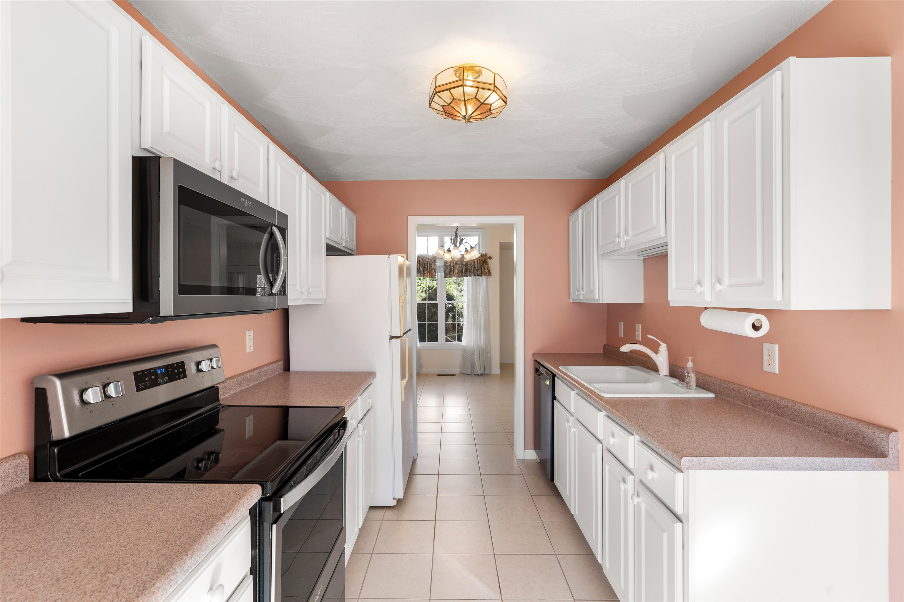 16 Pullman Drive Hollis, NH 03049 - Photo 36 of 39