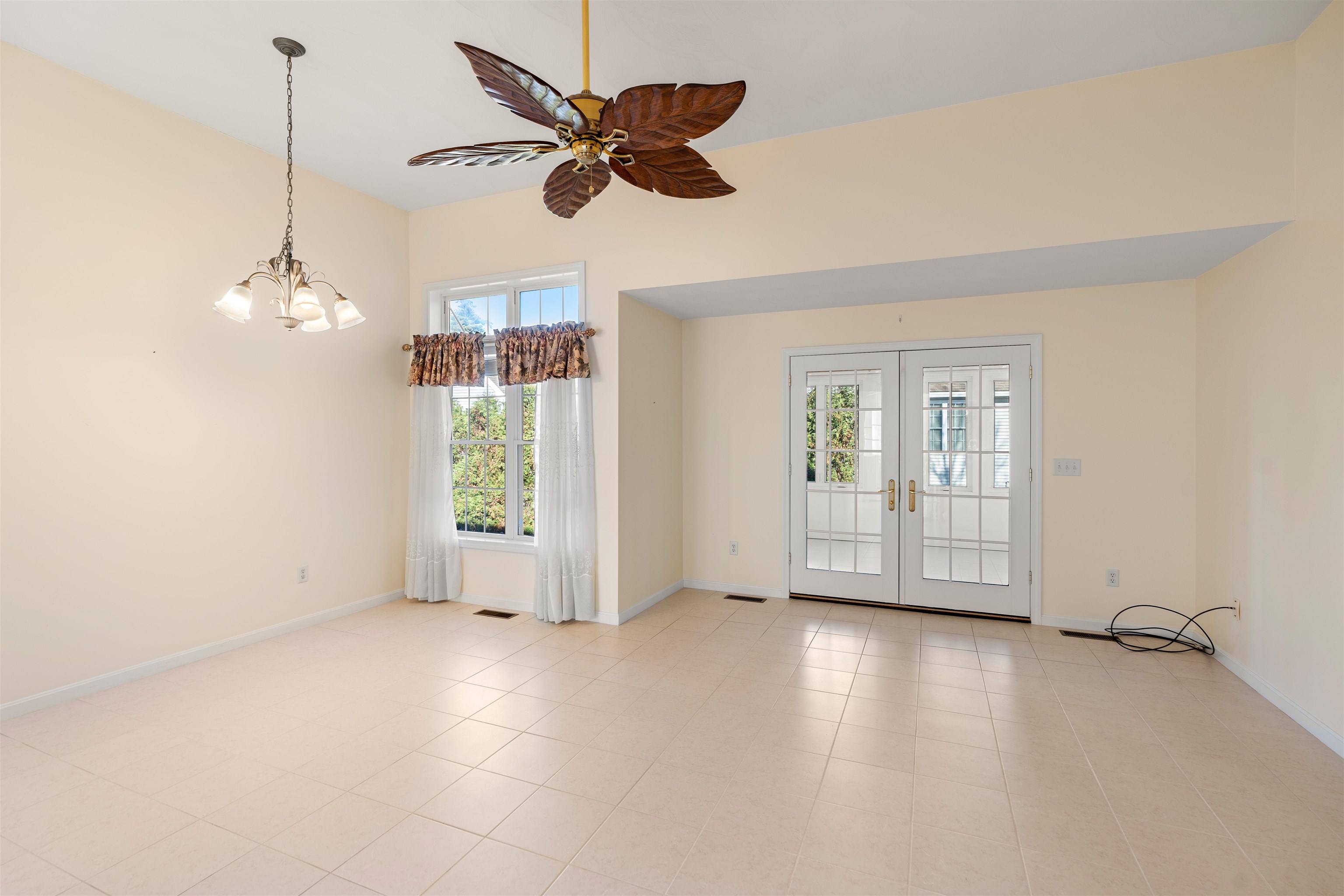 16 Pullman Drive Hollis, NH 03049 - Photo 37 of 39