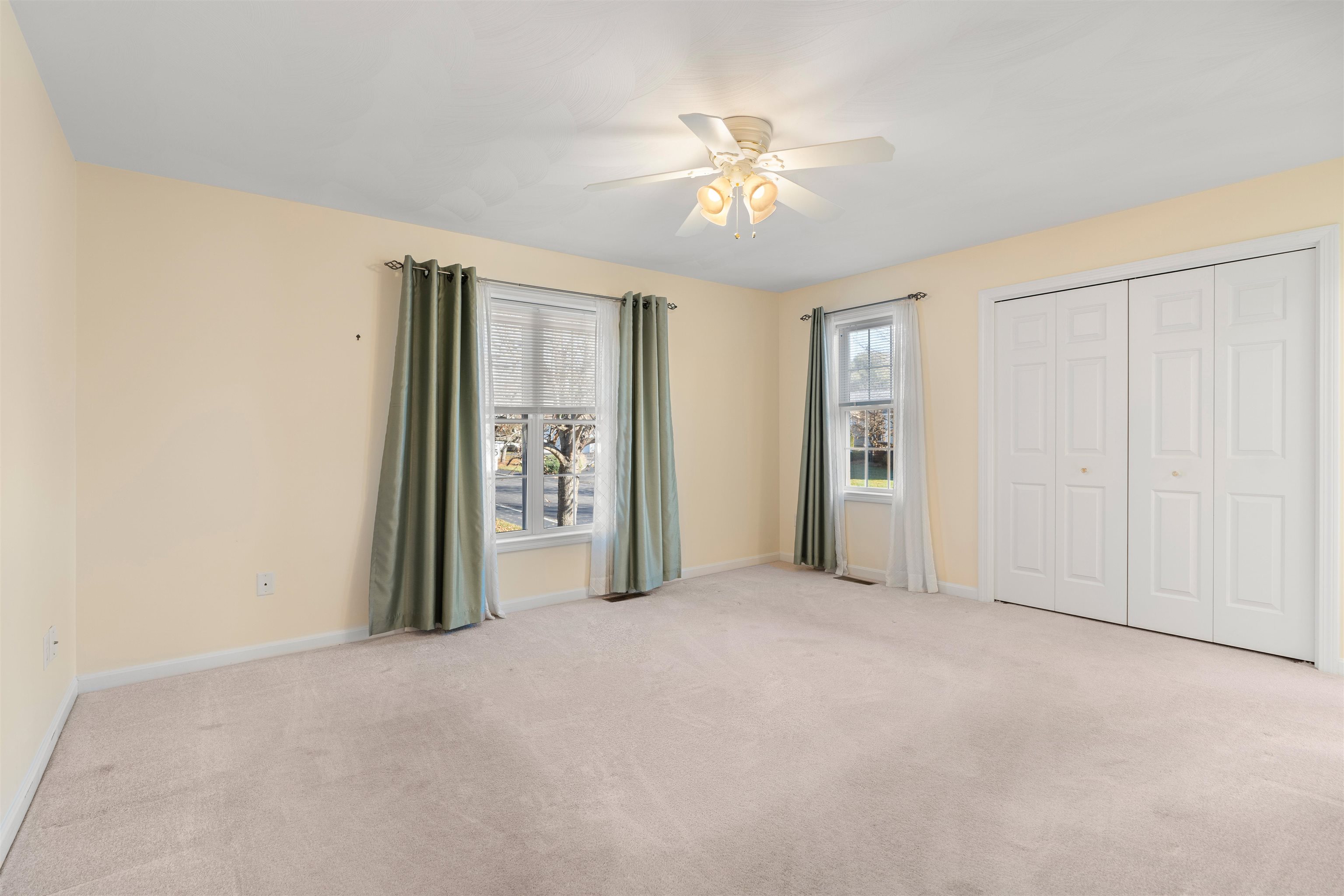 16 Pullman Drive Hollis, NH 03049 - Photo 7 of 39