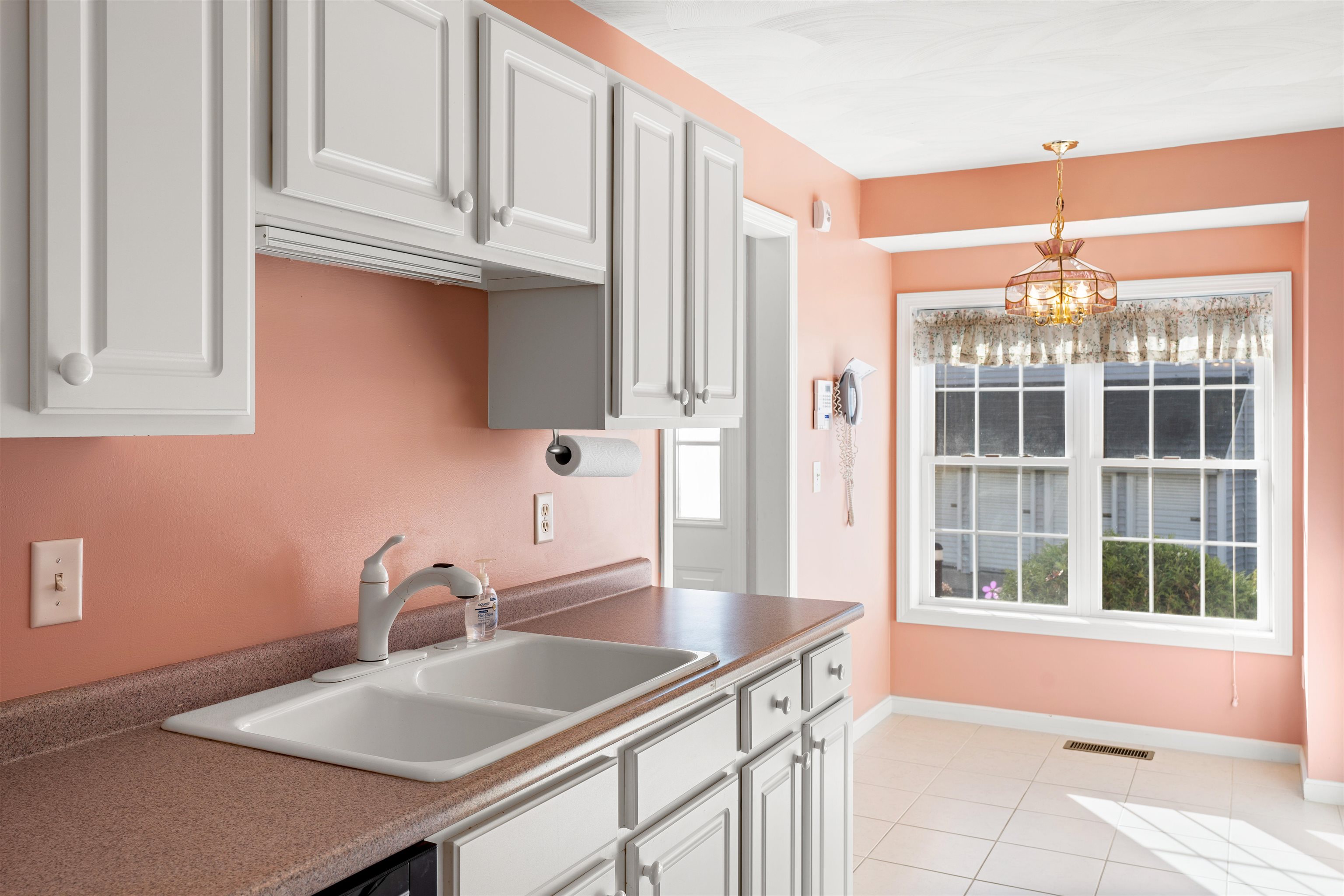 16 Pullman Drive Hollis, NH 03049 - Photo 10 of 39