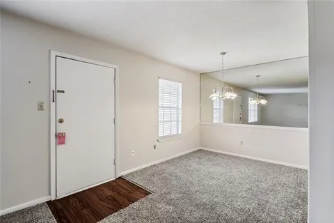 $1,700 | 2700 Whitney Place, Unit 826, Metairie, LA 70002