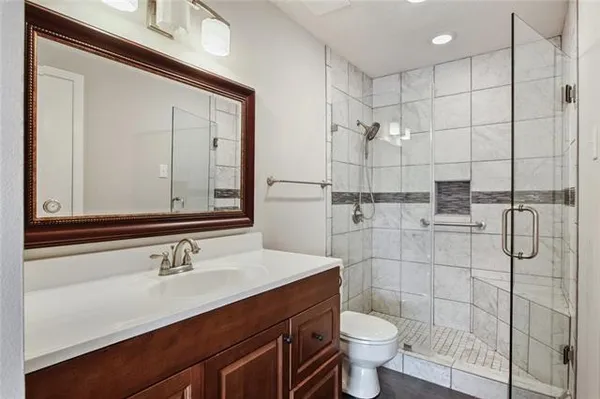 $1,700 | 2700 Whitney Place, Unit 826, Metairie, LA 70002