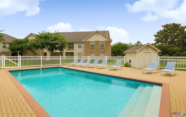 $1,395 | 900 Dean Lee Drive, Unit 1402, Baton Rouge, LA 70820