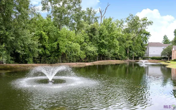 $1,395 | 900 Dean Lee Drive, Unit 1402, Baton Rouge, LA 70820